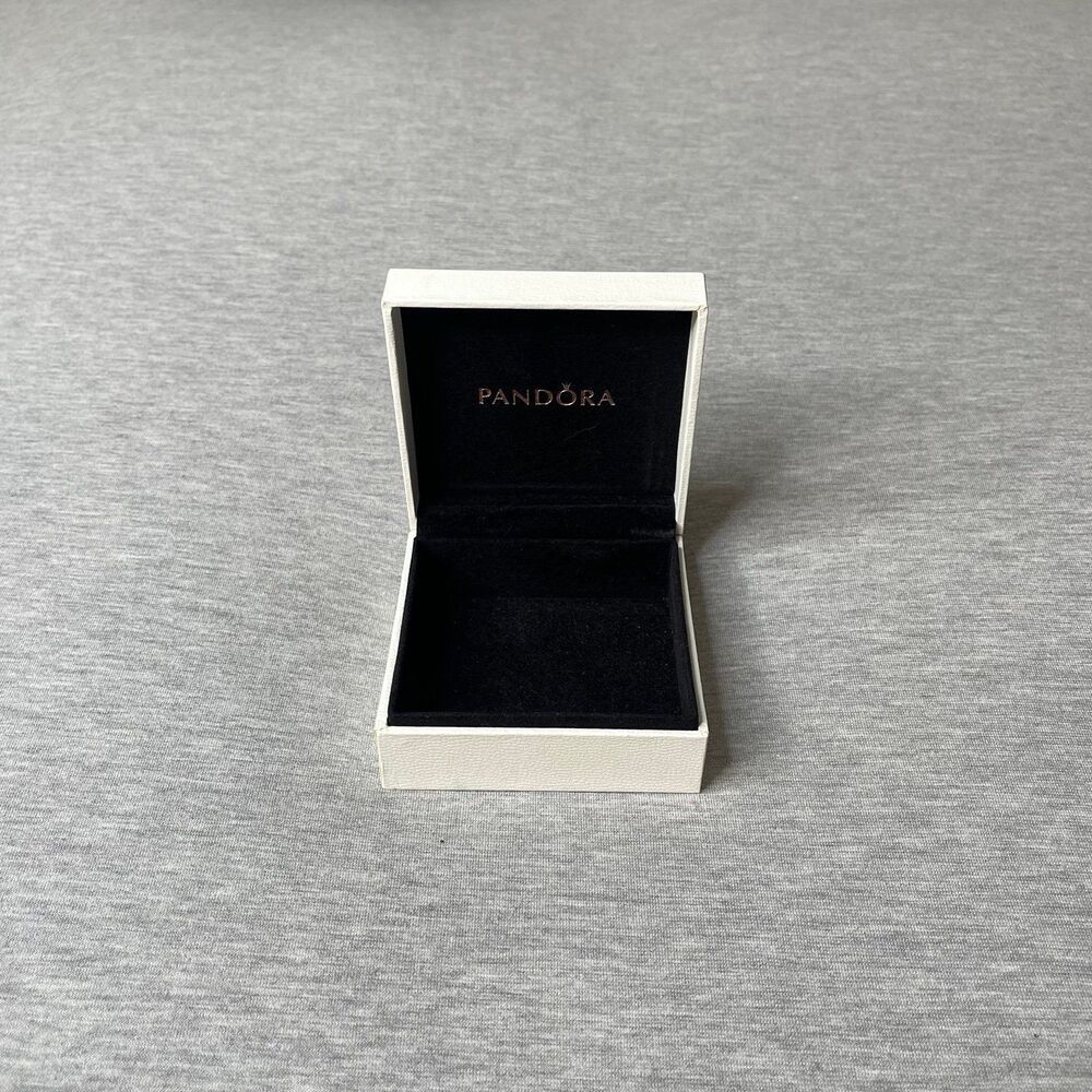 PANDORA 3.5” x 3.5” in. Gift Box for Bracelet & Neckalces